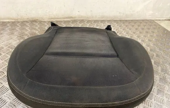 Nissan Qashqai Driver seat console base 