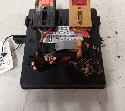 Audi A6 S6 C6 4F Comfort/convenience module 4F0907279 F005V00789