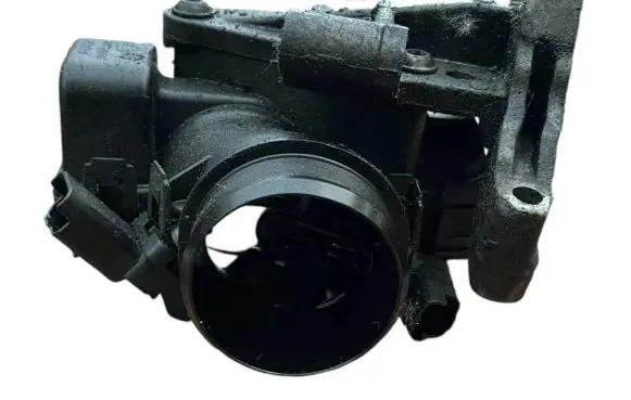 Ford Kuga II Throttle valve 25365221