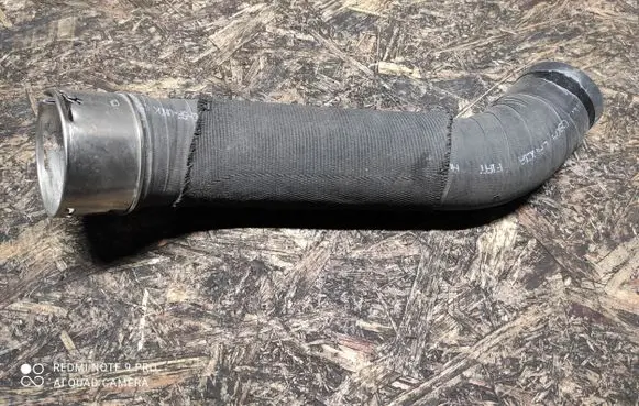 Alfa Romeo Giulietta Intercooler hose/pipe 44823348 P10495