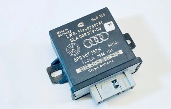 Audi A6 S6 C6 4F Light module LCM 8P0907357H