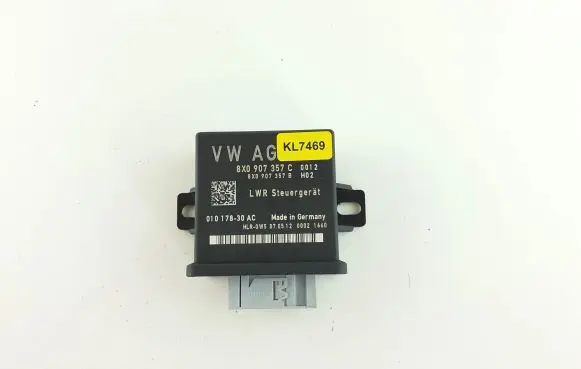 Audi Q7 4L Light module LCM 8X0907357C KL7469