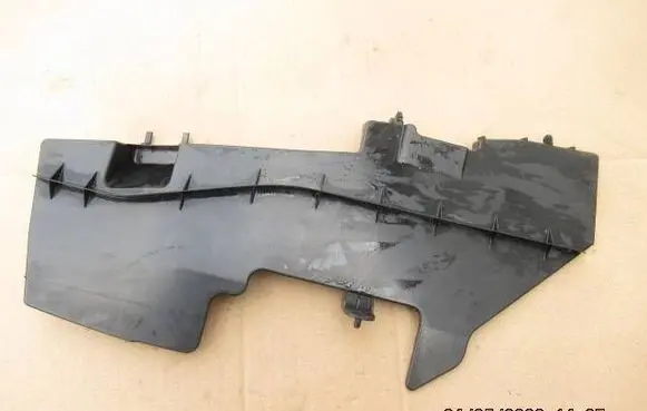 Toyota Avensis T270 Intercooler air guide/duct channel 5329405060