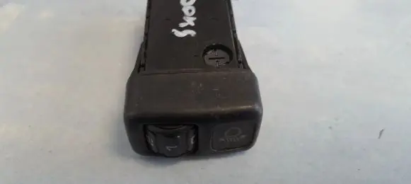 Mazda Xedos 6 Headlight level height control switch