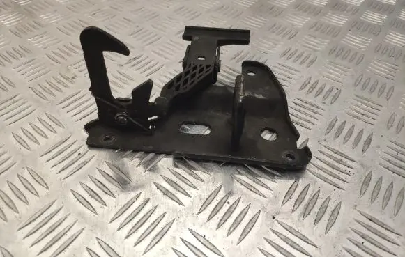 Audi A6 S6 C6 4F Engine bonnet/hood lock/latch loop/hook 4F0823480A