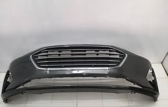 Ford Focus Front bumper JX7B17757A