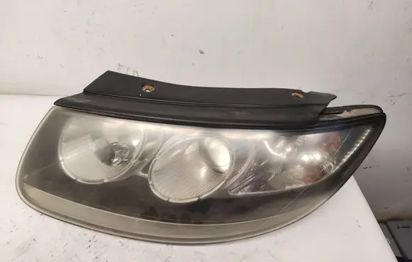 Hyundai Santa Fe Headlight/headlamp 921012BXXX