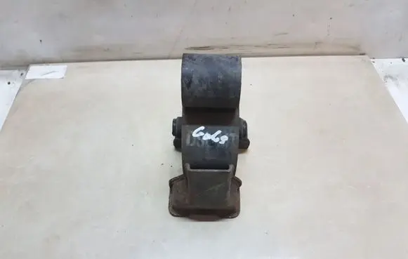 KIA Ceed Engine mount bracket