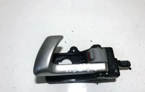Hyundai Santa Fe Rear door interior handle 82613cm000