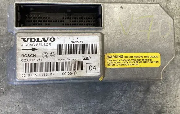 Volvo V70 Airbag control unit/module 9452751 0285001254 000138018004