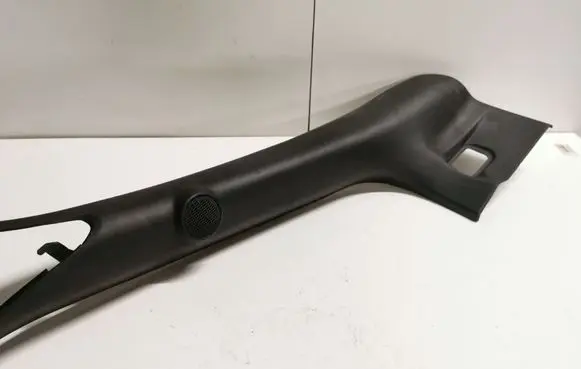Ford Mustang VI (A) pillar trim