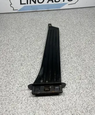 BMW 3 E46 Accelerator throttle pedal 1158660