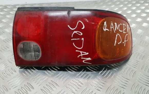 Mitsubishi Lancer Rear/tail lights 0431563