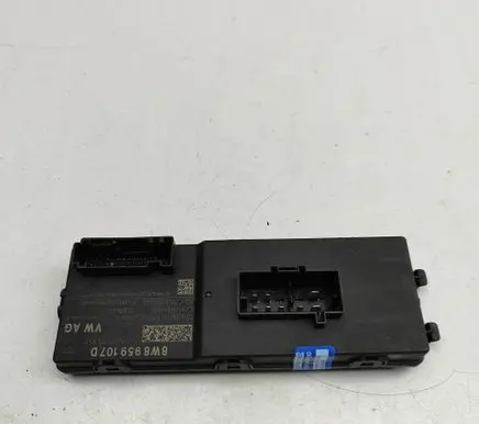 Audi A5 Tailgate/trunk control unit/module 8W8959107D 8W8959107