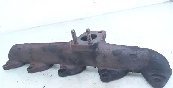 Volvo V50 Exhaust manifold 546028 050306