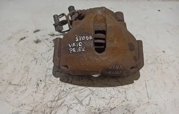 Skoda Octavia Mk2 (1Z) Front brake caliper