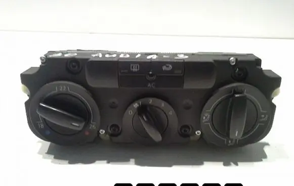 Audi A3 S3 8P Climate control unit 3C2820045A