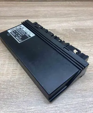 BMW 5 E60 E61 Comfort/convenience module 9176070 5WK49110D