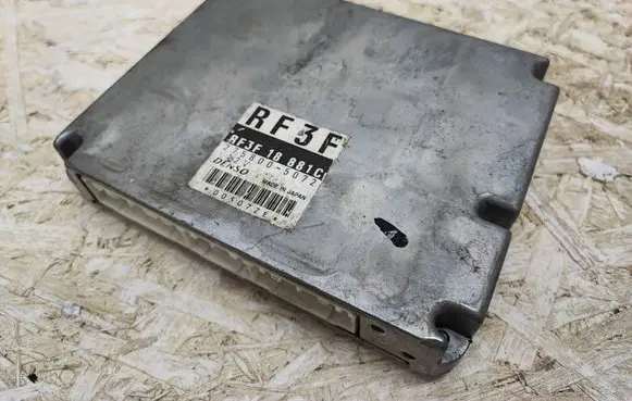 Mazda 323 F Engine control unit/module RF3F18881C 2758005072