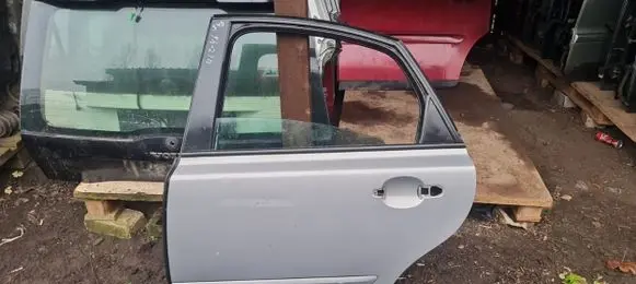 Volvo S40 Rear door 