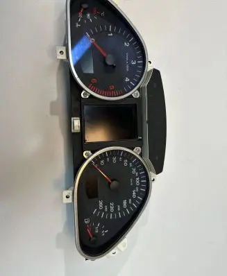 Audi A6 S6 C6 4F Speedometer (instrument cluster) 5550007301 4PKS473B5