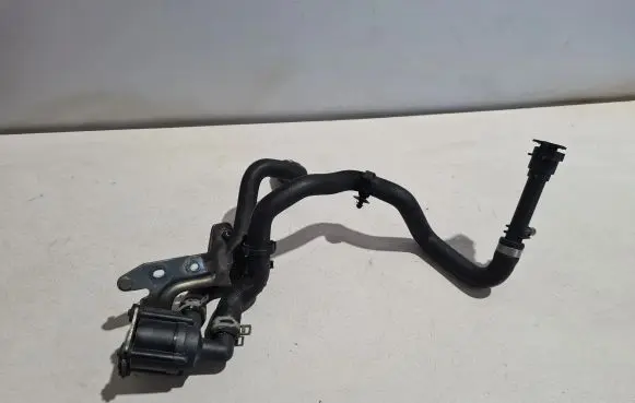 Volvo XC90 Electric auxiliary coolant/water pump 31368143
