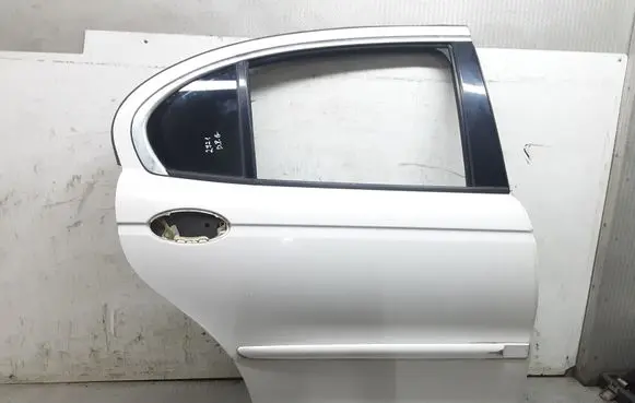 Jaguar X-Type Rear door