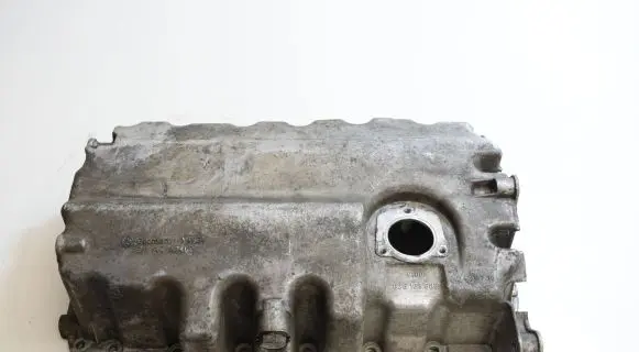 Audi A4 S4 B7 8E 8H Oil sump 03G103603