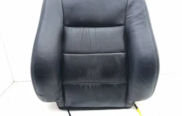 Mitsubishi Pajero Front driver seat 