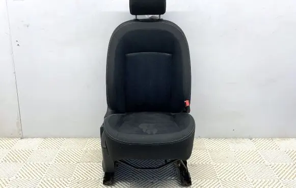 Nissan Qashqai Front passenger seat