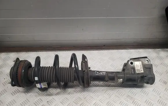 Chrysler Pacifica Front shock absorber with coil spring P68248735AF 68248735AF P68231728AA