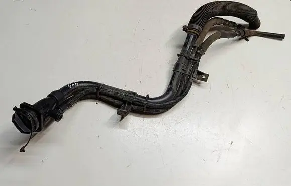 Hyundai ix35 Fuel tank filler neck pipe 310302KXXXU3 310302KXXX 310302SXXX