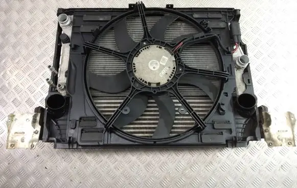 BMW 7 F01 F02 F03 F04 Radiator set 7594610