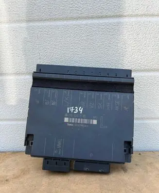 Mercedes-Benz S W220 Seat control module 2208201185 00007653A4