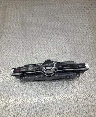 Volvo XC40 Head unit multimedia control P31456672