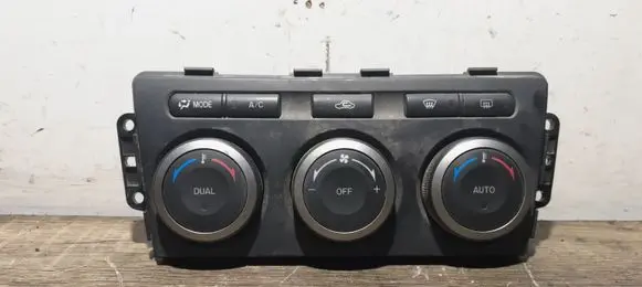 Mazda 6 Climate control unit 61190A