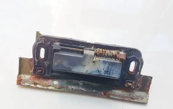 Nissan Almera N16 Tailgate/trunk/boot exterior handle