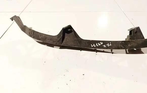 Mazda 3 I Front bumper mounting bracket