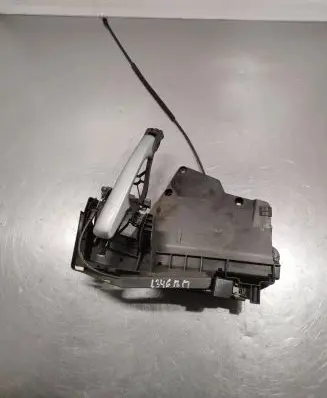 Volvo C30 Front door lock 240015103