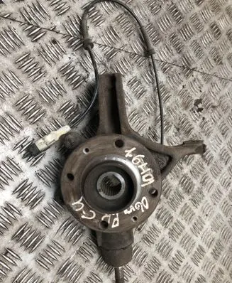 Citroen C4 I Front wheel hub