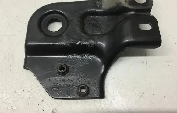 Jaguar E-Pace Other front suspension part BJ325400AC
