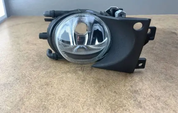 BMW 5 E39 Front fog light 6900222 63176900222