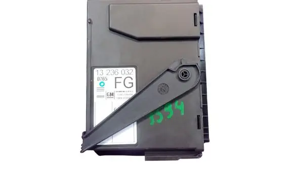 Opel Meriva A Central body control module 