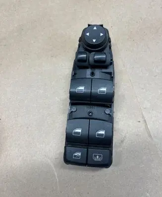BMW 5 F10 F11 Electric window control switch 924195601