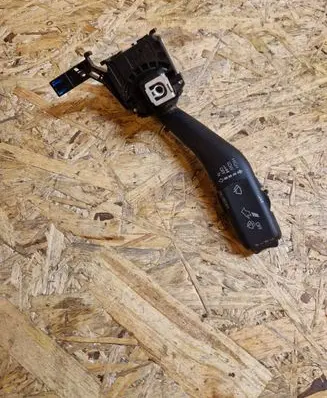 Skoda Octavia Mk2 (1Z) Wiper control stalk 1K0953519L 01203517 20351771675346