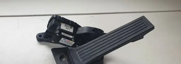 Hyundai ix35 Accelerator throttle pedal