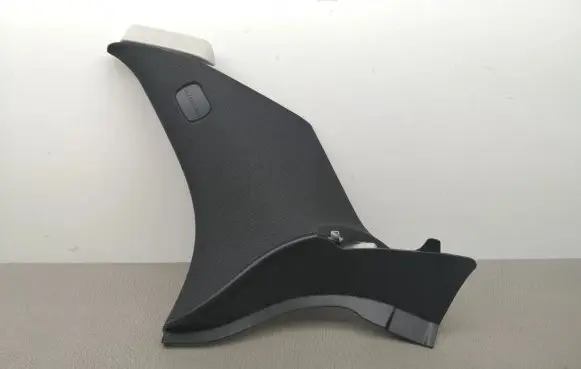 Mercedes-Benz GLC X253 C253 (C) pillar trim A2536903000