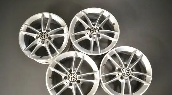 Volkswagen Jetta VI R16 alloy rim A1774010100