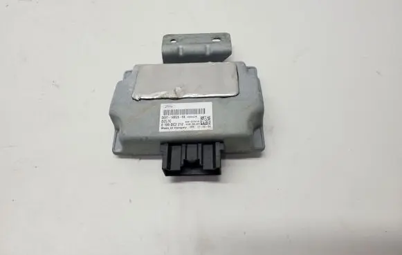 Ford Fusion II Start/Stop control module DG9T14B526HA 0199DC2212