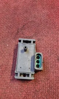 Renault Espace II Air pressure sensor 8768118